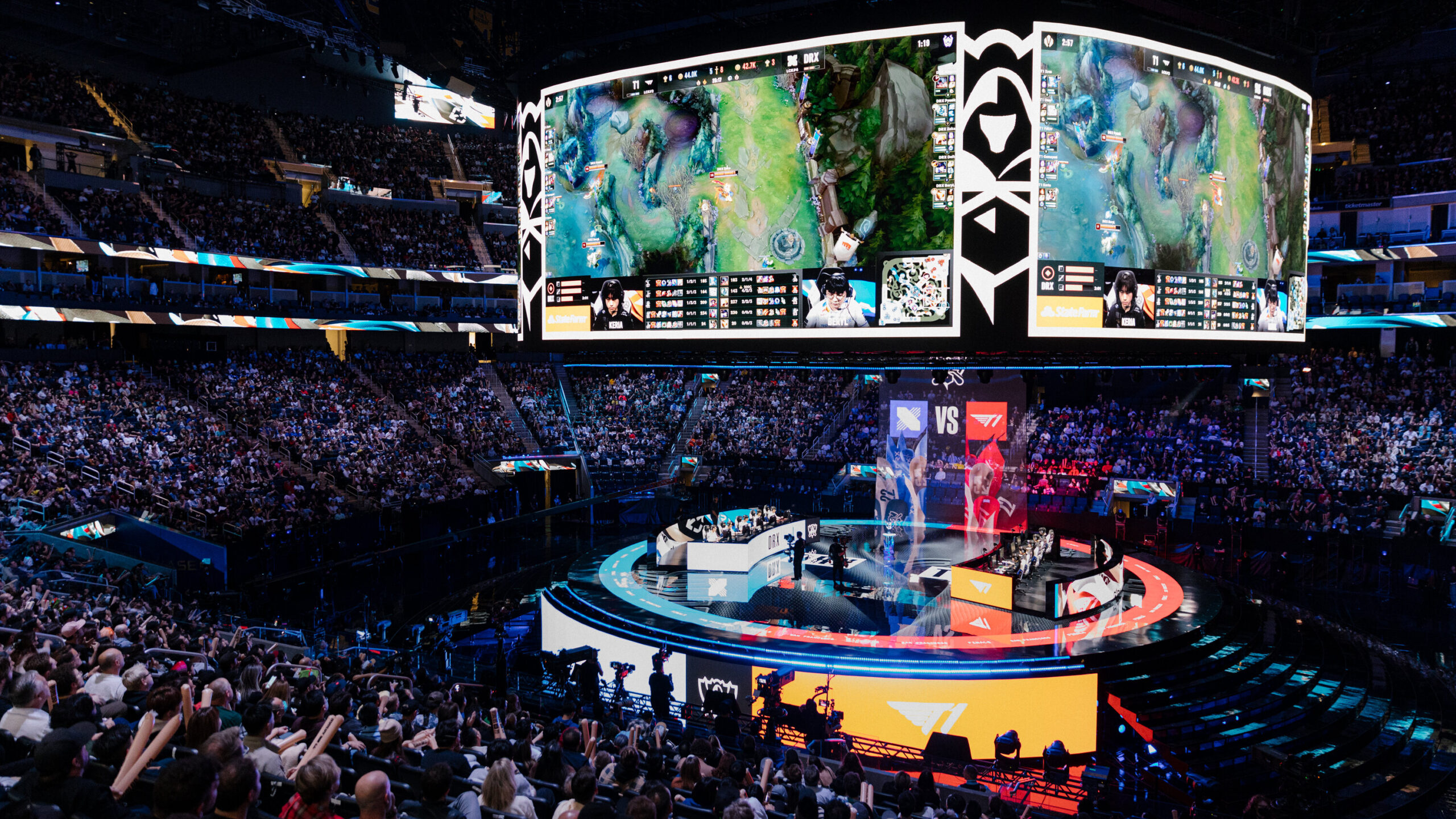 The Rise of E-Sports: Revolutionizing Competitive Gaming