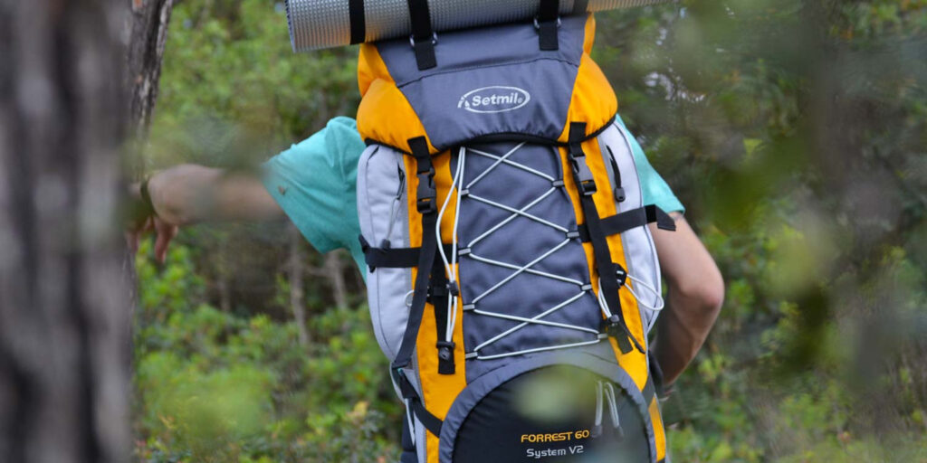 mochila de senderismo